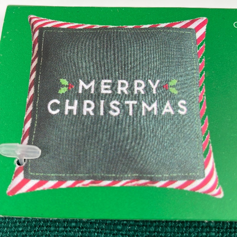 ❤️5/$25 NWT PLACE & TIME Green Red Stripe 'Merry Christmas' 18" Pillow Cover